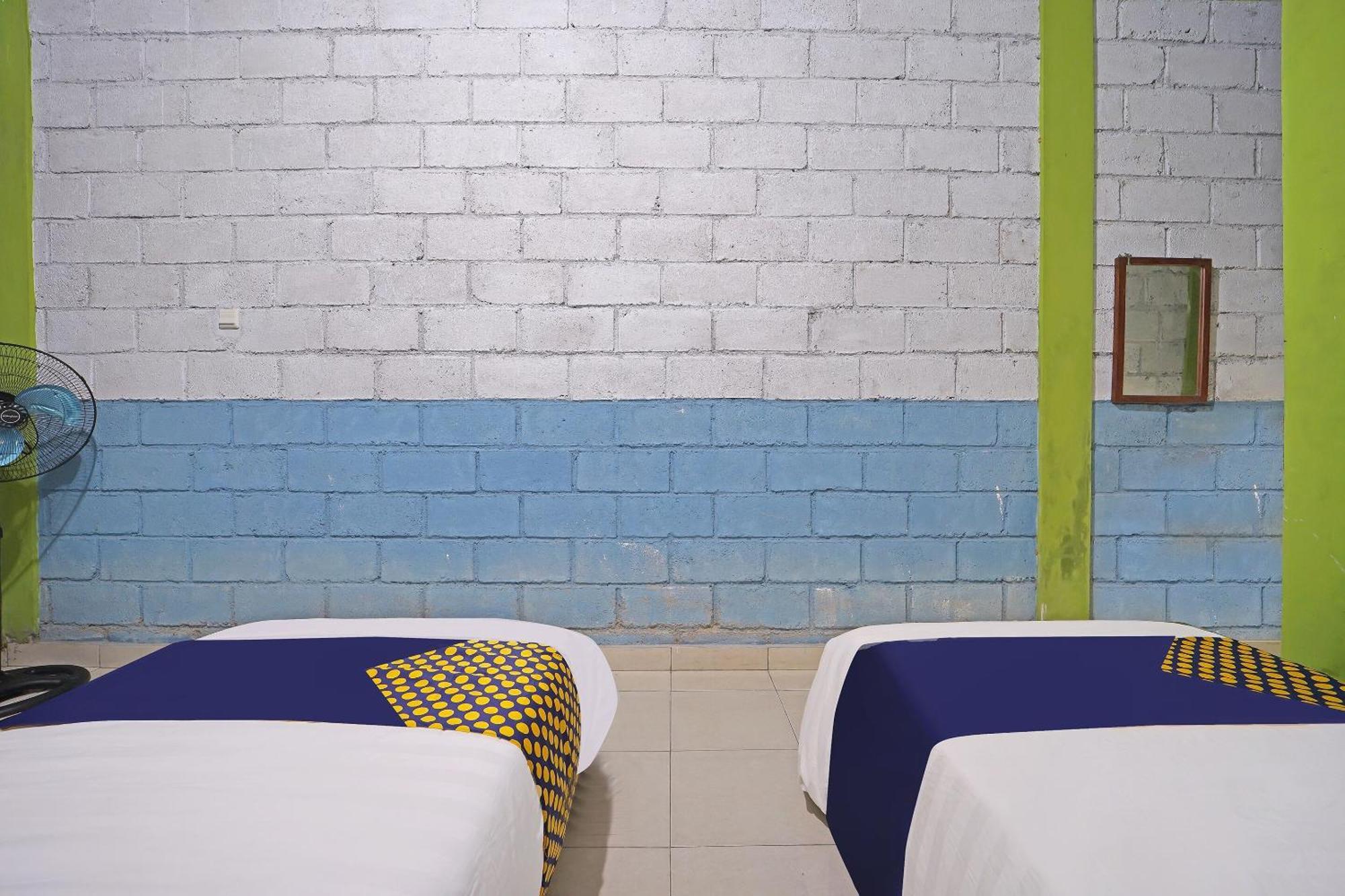 Spot On 91085 Griya Estu Wening Hotel Sleman  Luaran gambar